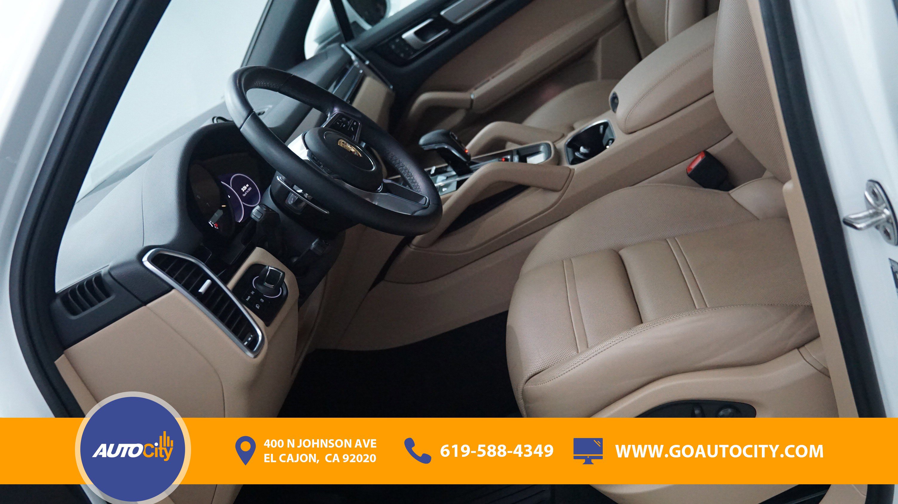 Used 2022 Porsche Cayenne Platinum Edition image 9