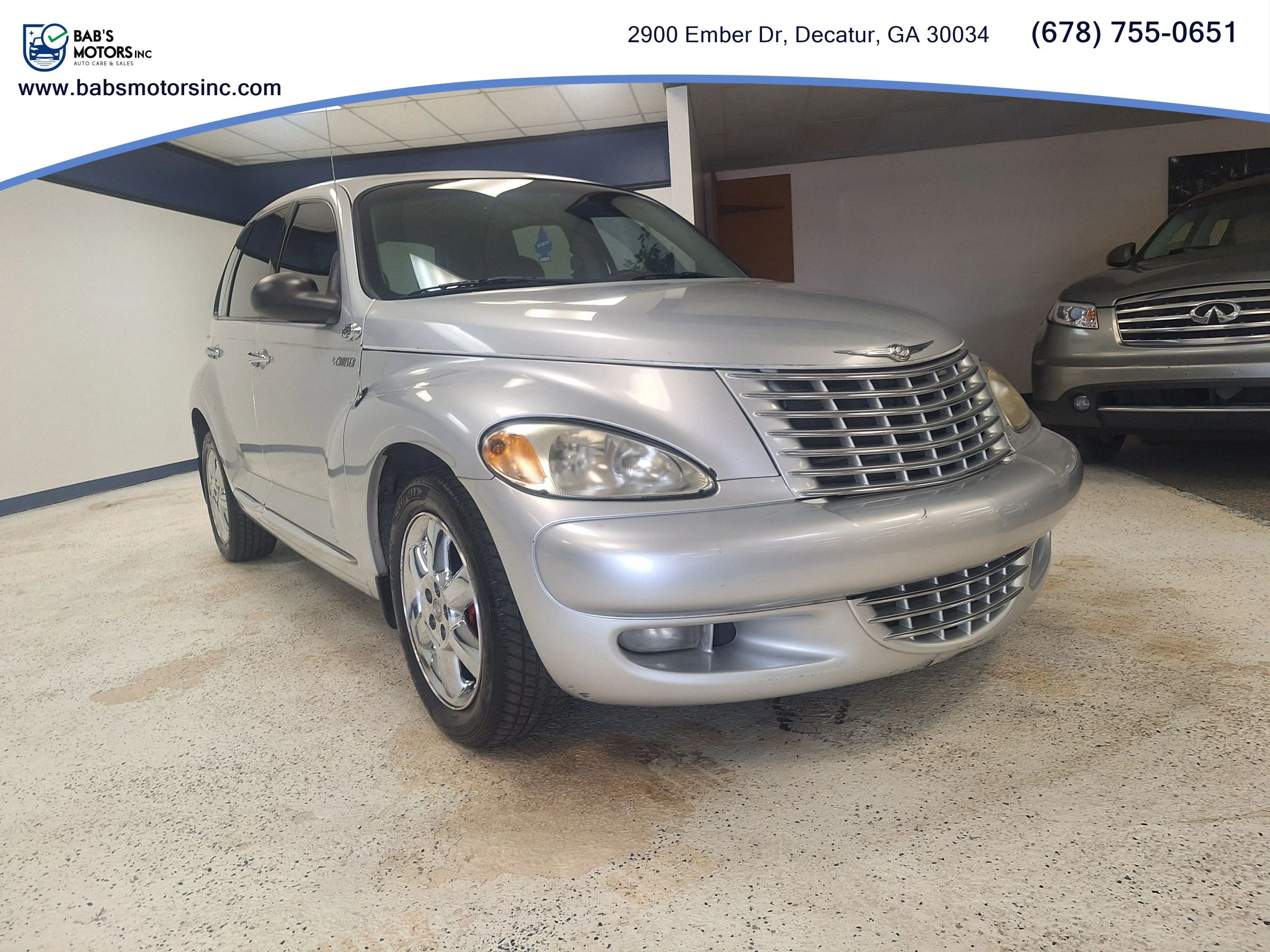 Used 2004 Chrysler PT Cruiser Limited FWD image 2