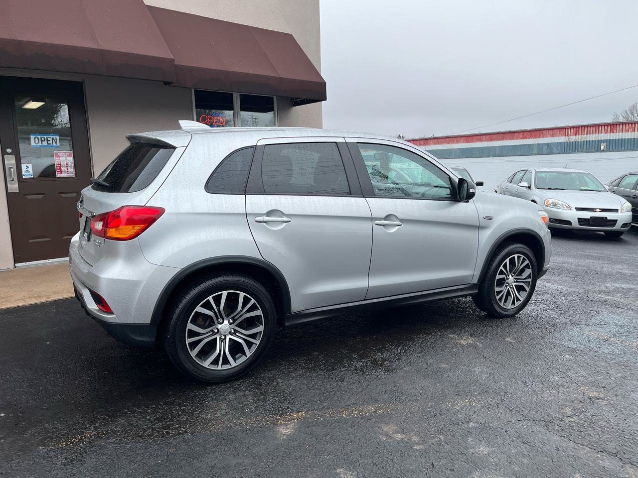 Used 2018 Mitsubishi Outlander Sport ES FWD image 5