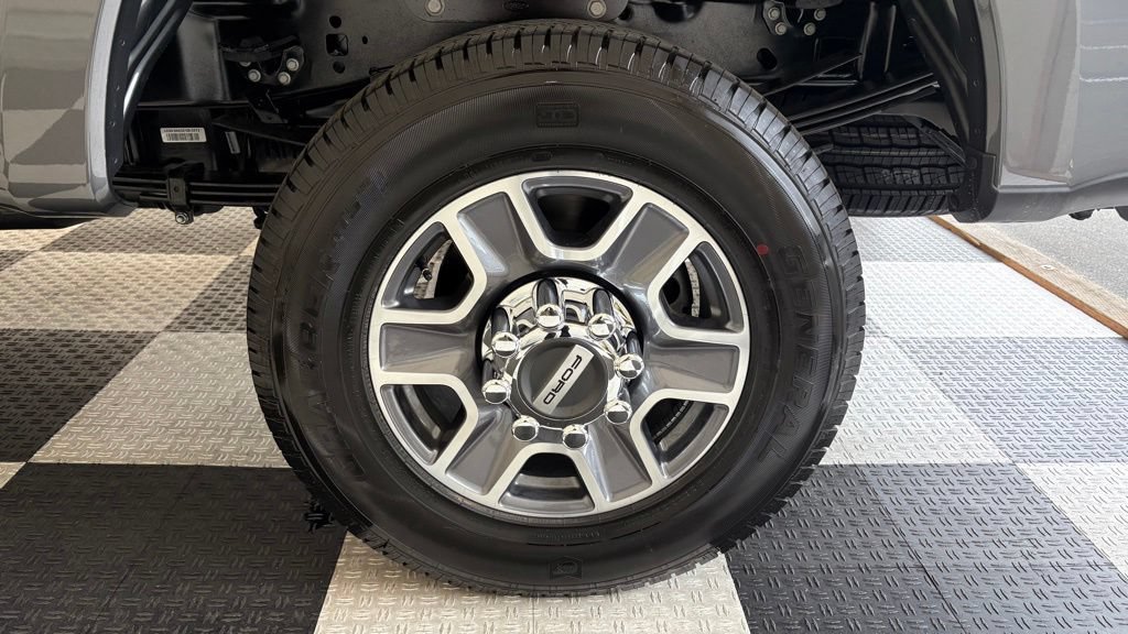New 2026 Ford F350 Lariat AWD/4WD image 11