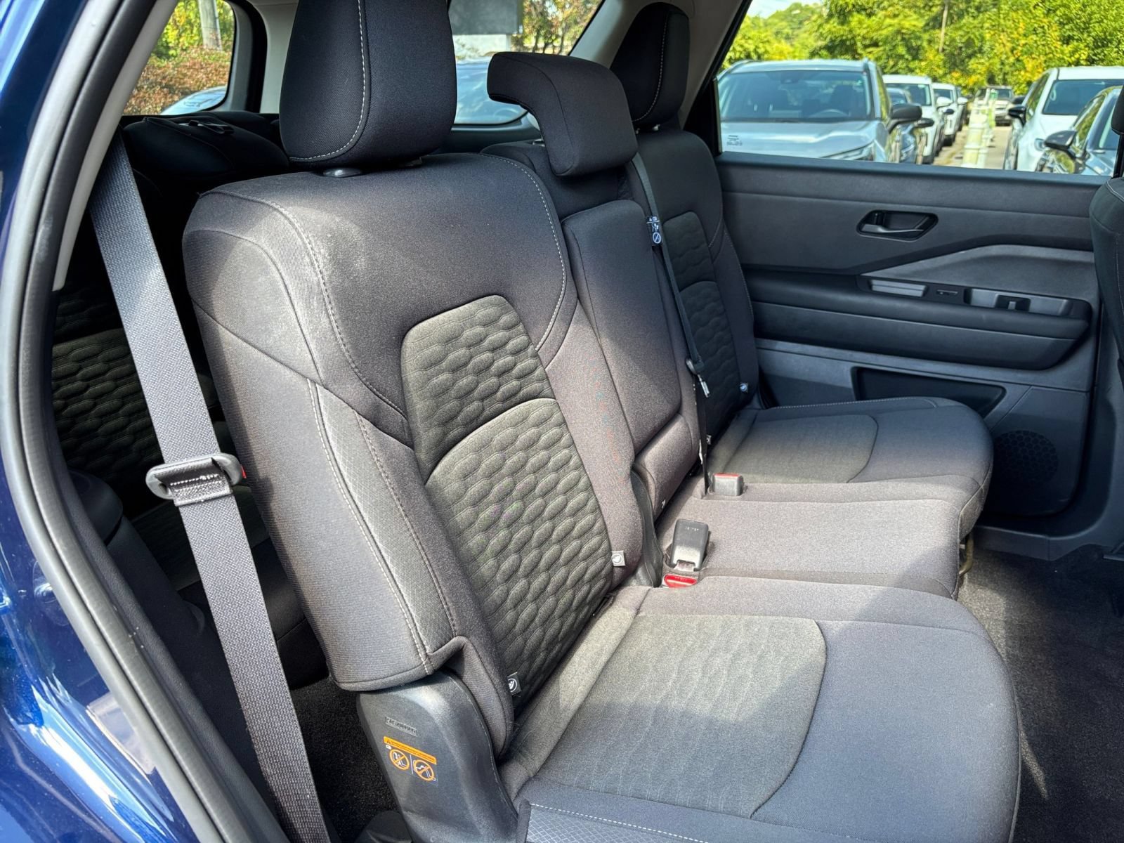 Used 2026 Nissan Pathfinder SV FWD image 39