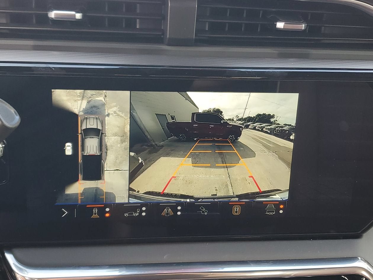 New 2026 GMC Sierra 3500 Denali Ultimate AWD/4WD image 23