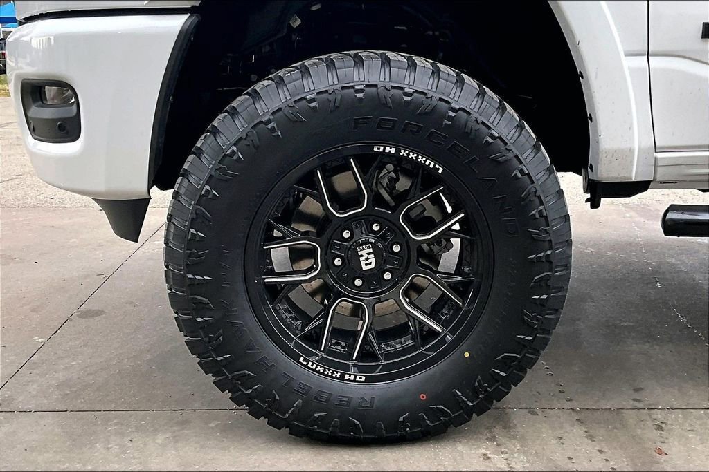 New 2026 RAM 1500 Laramie w/ Night Edition image 11