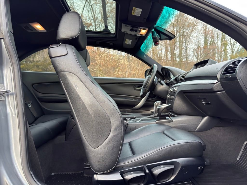 Used 2010 BMW 135i Coupe image 20