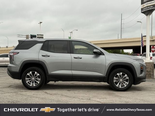 Used 2025 Chevrolet Equinox LT AWD/4WD image 5