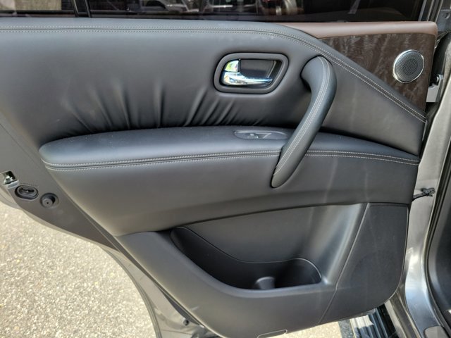 Used 2024 Nissan Armada Platinum w/ Captain's Chairs Package RWD image 11