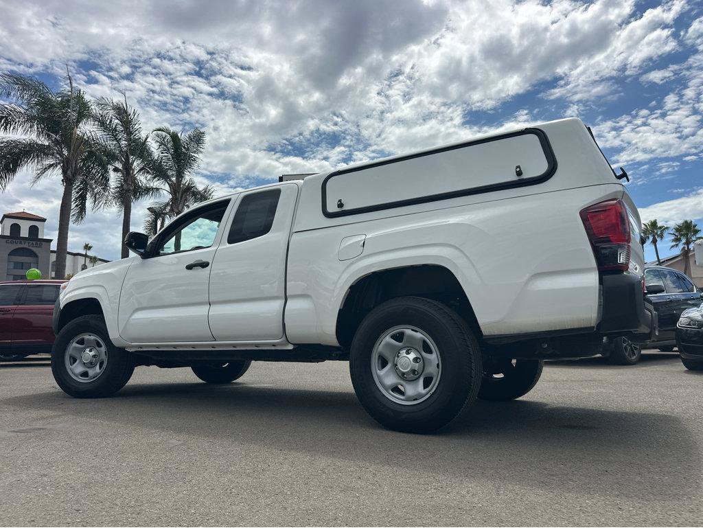 Used 2023 Toyota Tacoma SR RWD image 3