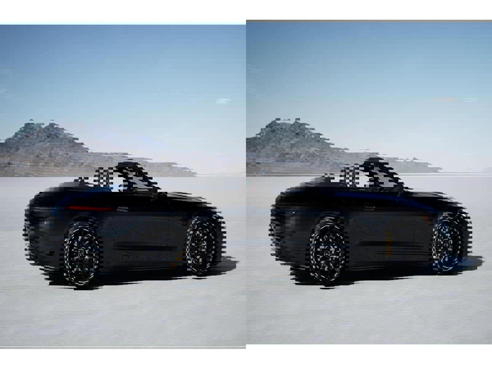 New 2025 Mercedes-Benz SL 63 AMG 4MATIC image 17