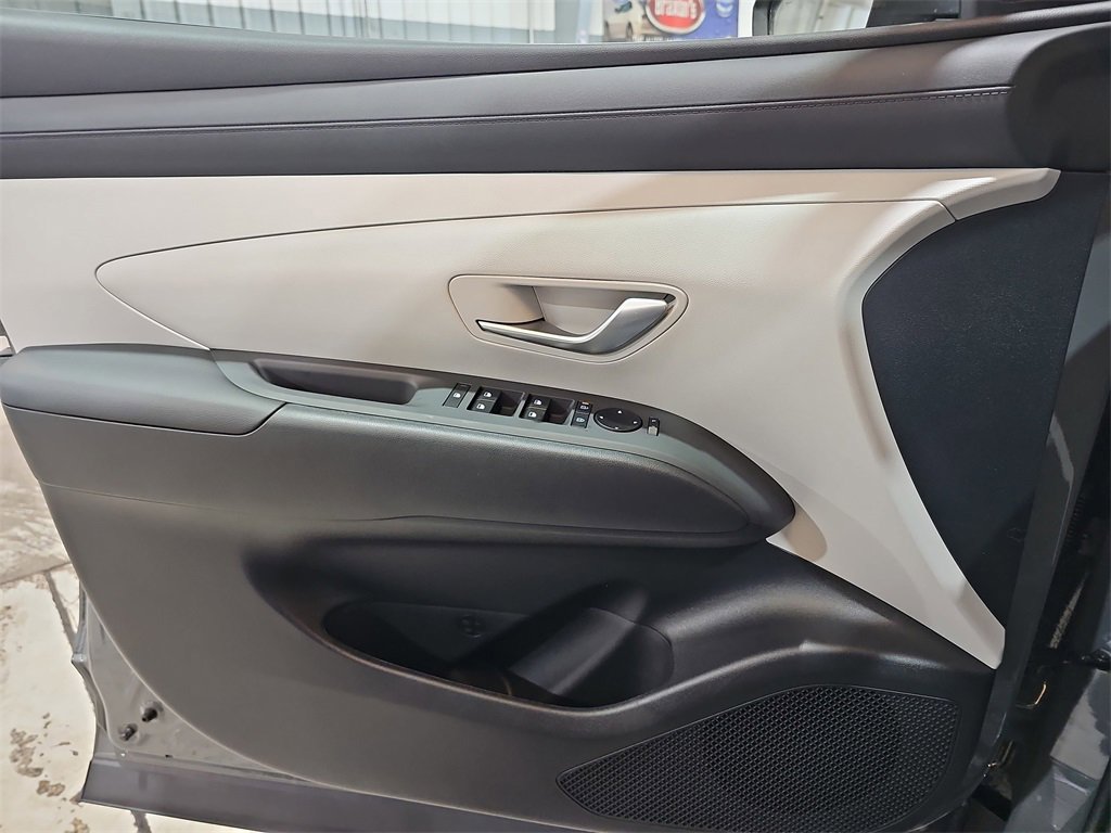 New 2026 Hyundai Tucson SE image 25