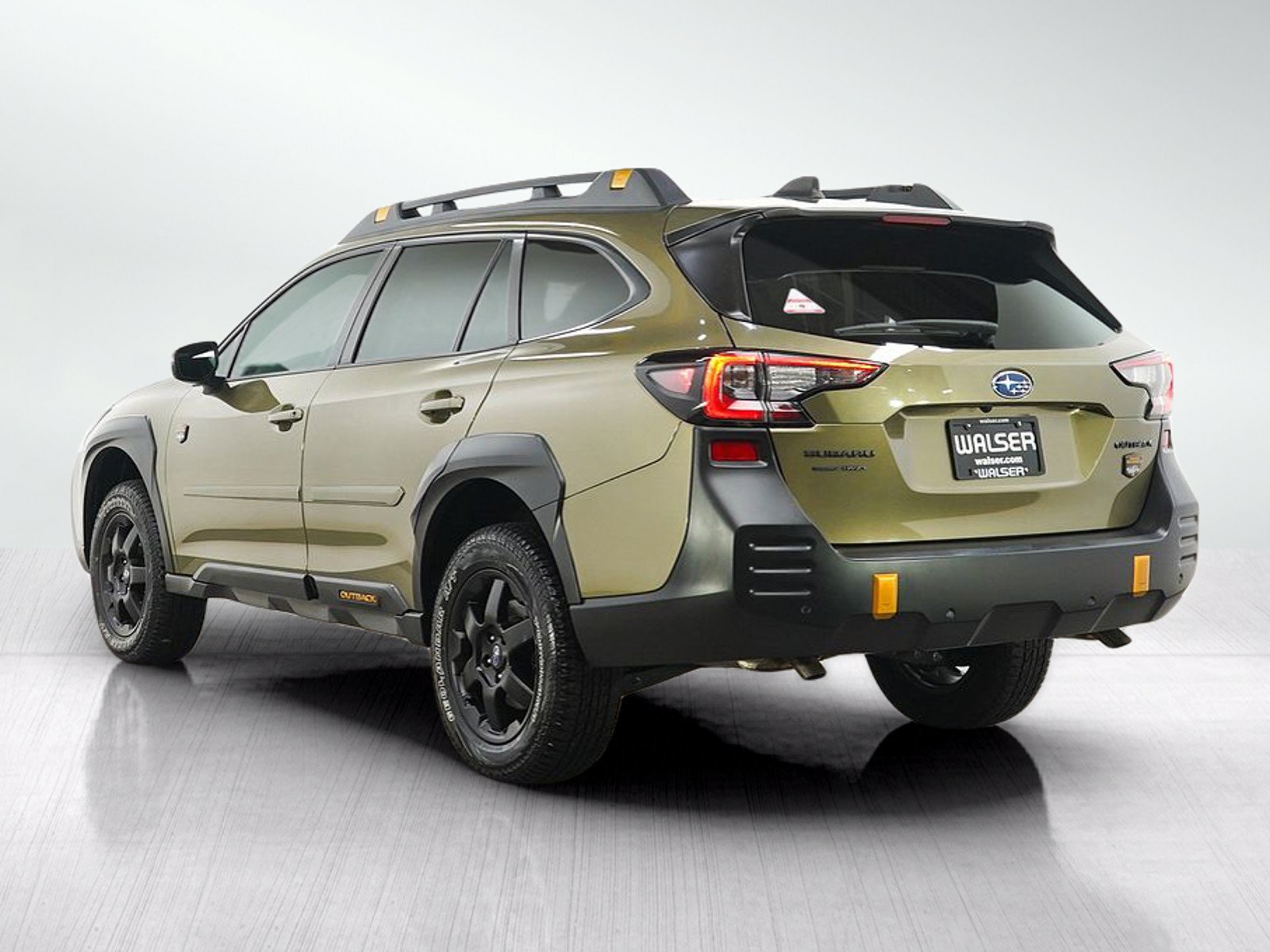 Used 2023 Subaru Outback Wilderness AWD/4WD image 3