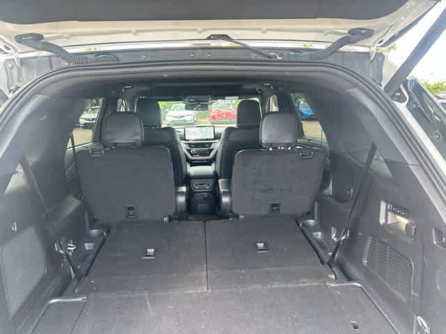 Used 2025 Ford Explorer ST-Line w/ Premium Package AWD/4WD image 17