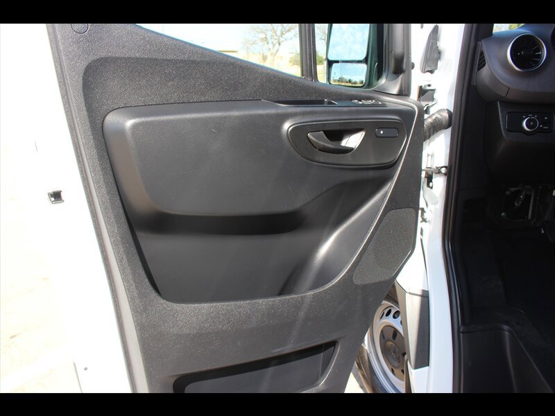Used 2026 Mercedes-Benz Sprinter 2500 image 29