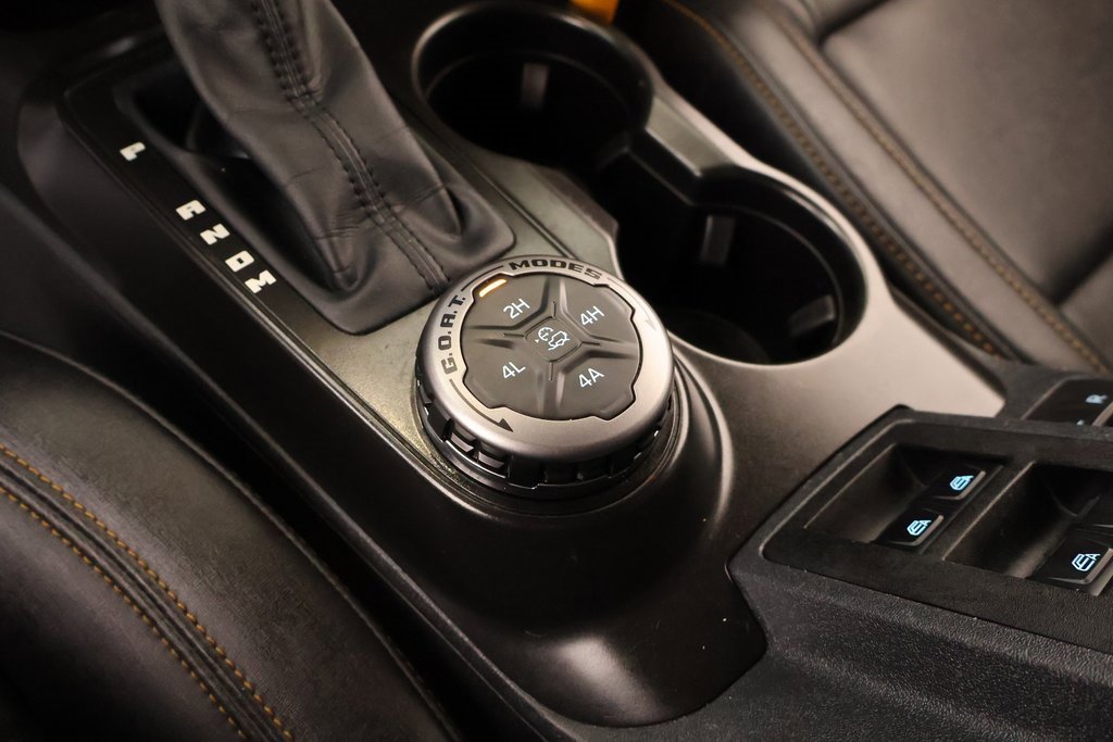 Used 2021 Ford Bronco Badlands image 7