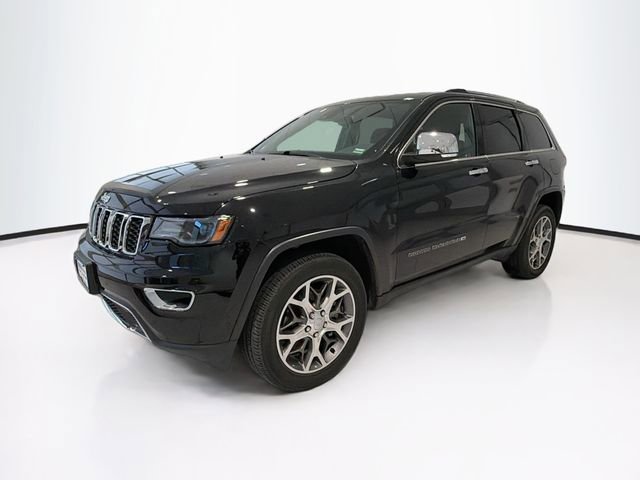 Used 2022 Jeep Grand Cherokee Limited w/ Trailer Tow Group IV image 3