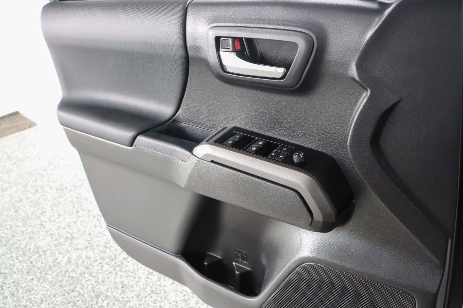 Used 2023 Toyota Tacoma TRD Off-Road image 22