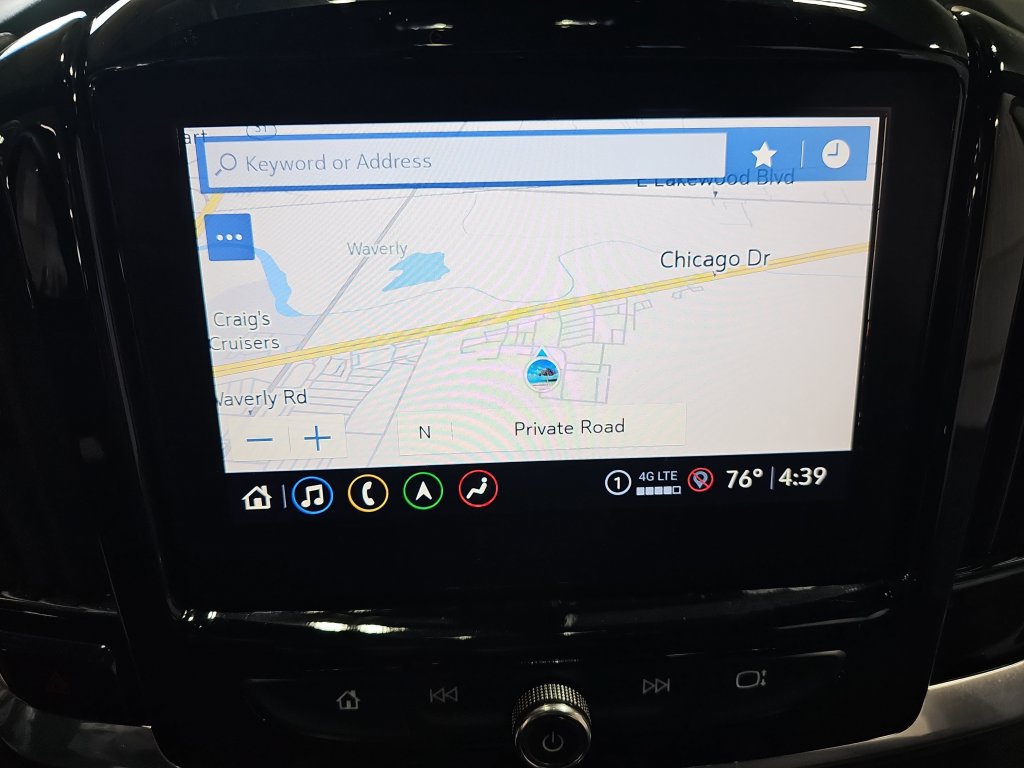 Used 2023 Chevrolet Traverse RS AWD/4WD image 23