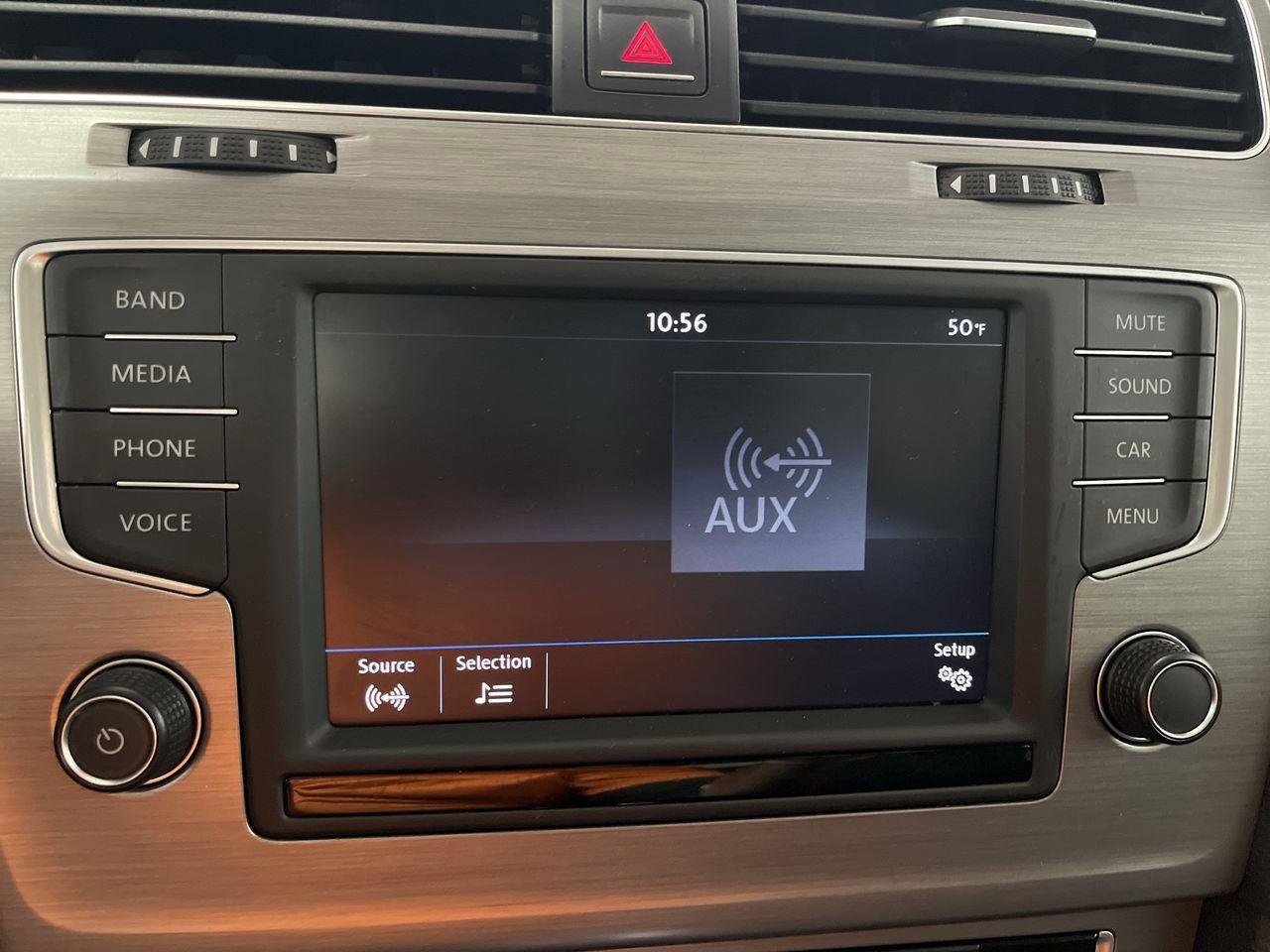 Used 2017 Volkswagen Golf Wolfsburg Edition image 16