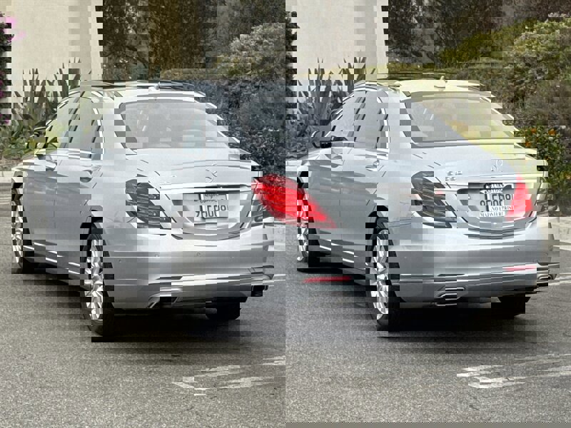 Used 2015 Mercedes-Benz S 550 Sedan image 5