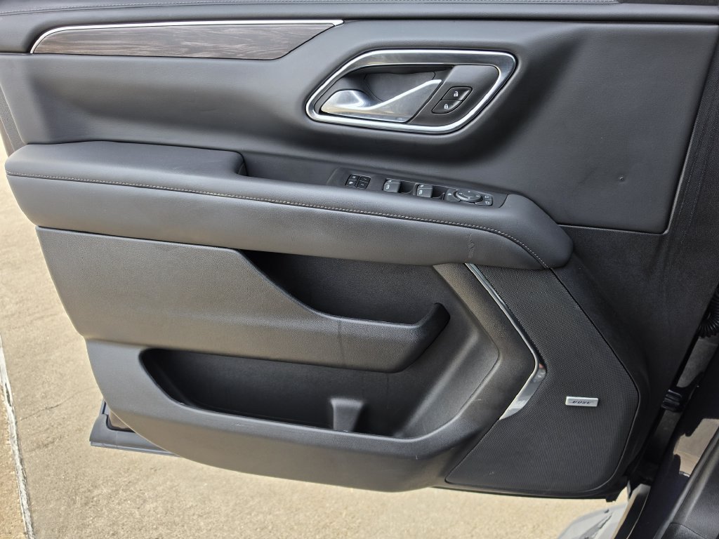 Used 2024 Chevrolet Tahoe LT RWD image 25
