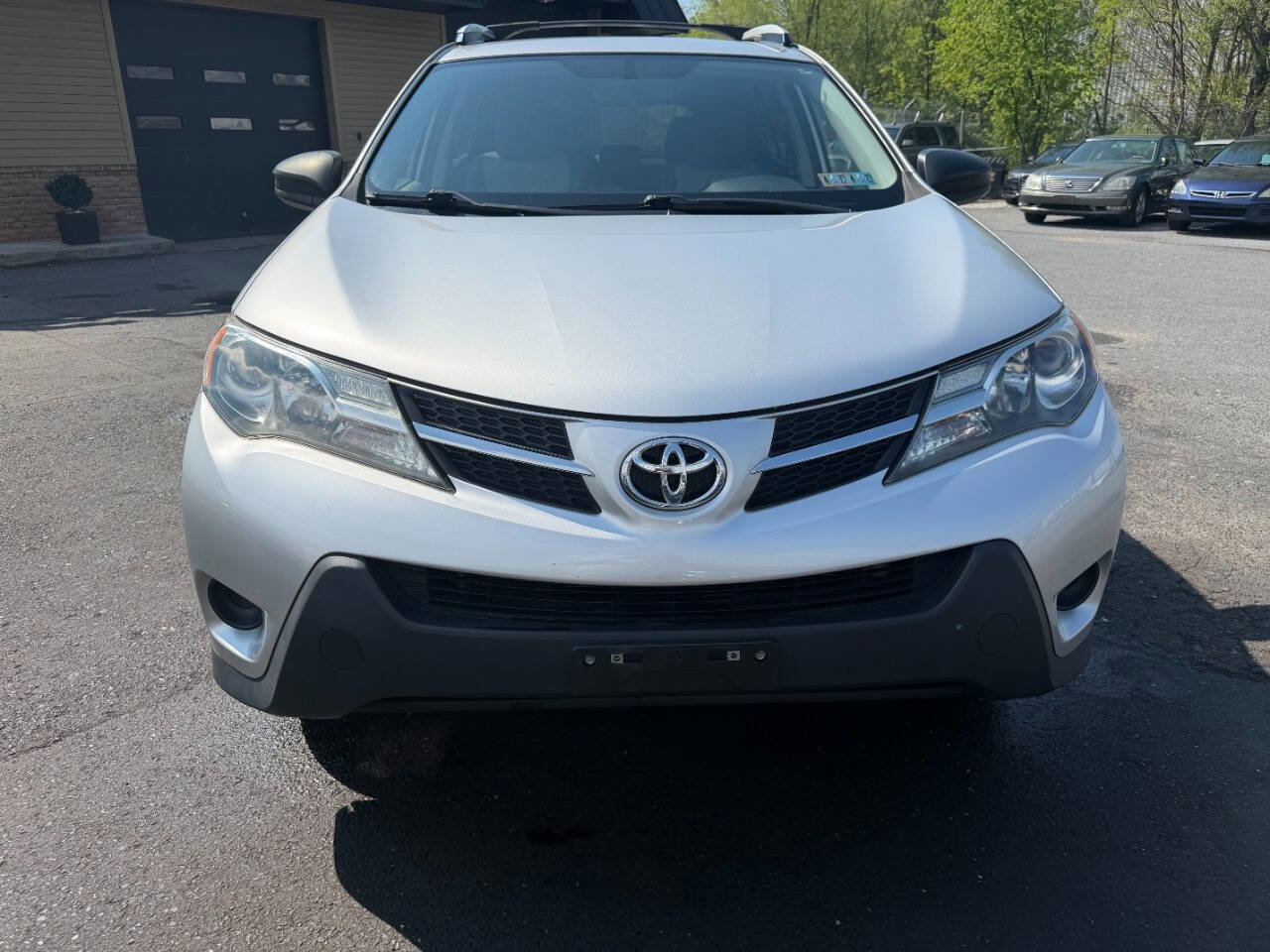 Used 2013 Toyota RAV4 LE AWD/4WD image 3