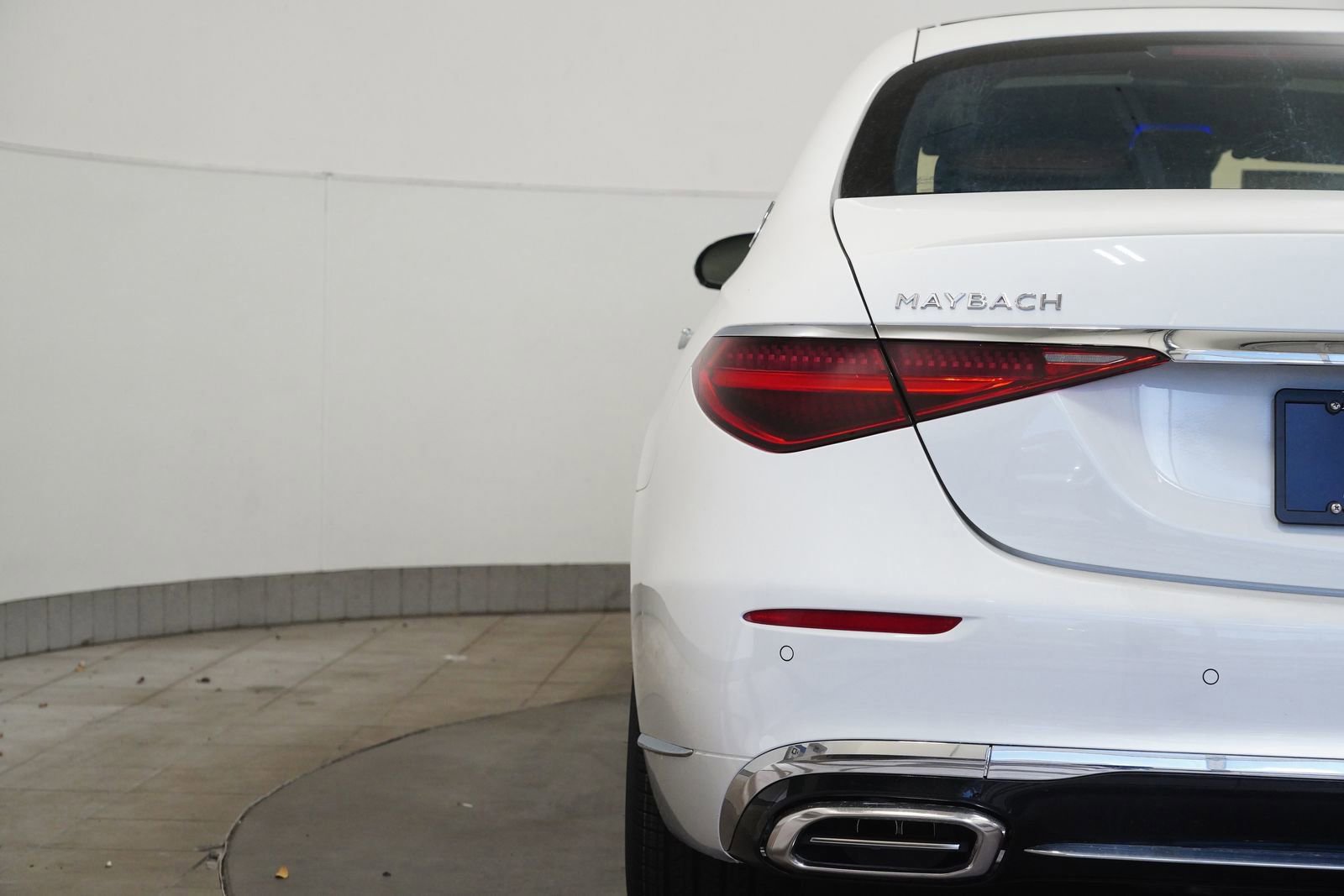 New 2026 Mercedes-Benz Maybach S 580 4MATIC image 14