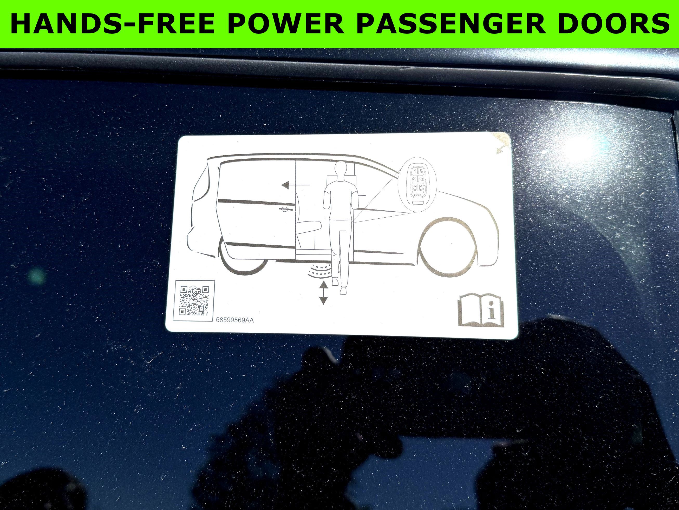 New 2026 Chrysler Pacifica Limited image 12