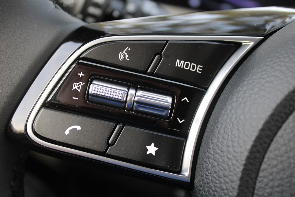 New 2026 Kia Seltos S FWD image 25