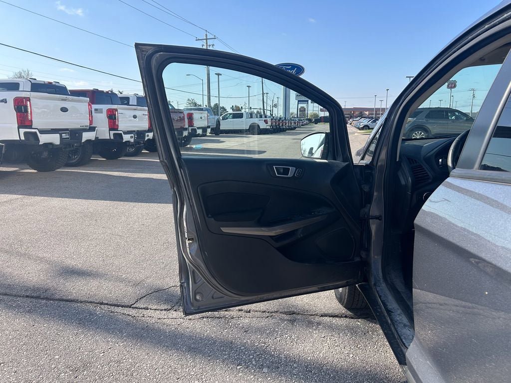 Used 2019 Ford EcoSport SE w/ SE Convenience Package AWD/4WD image 12