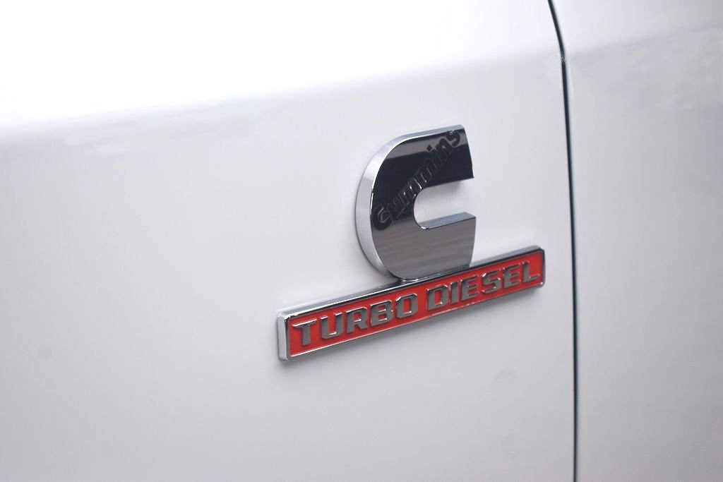Used 2024 RAM 3500 Limited AWD/4WD image 42