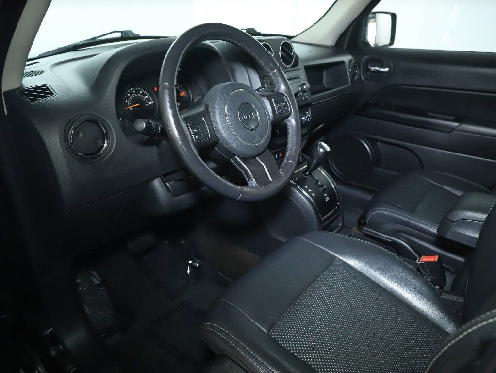 Used 2016 Jeep Patriot Sport w/ Power Value Group AWD/4WD image 17