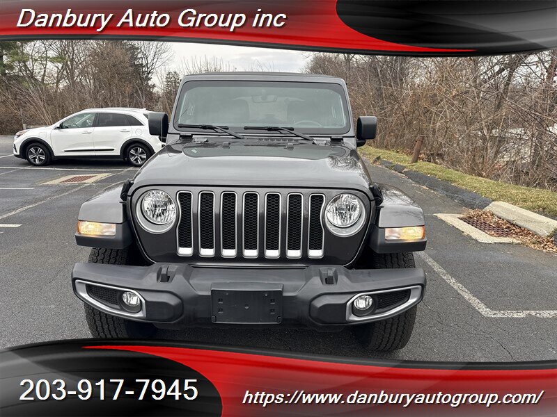 Used 2022 Jeep Wrangler Unlimited Sahara w/ Cold Weather Group AWD/4WD image 2