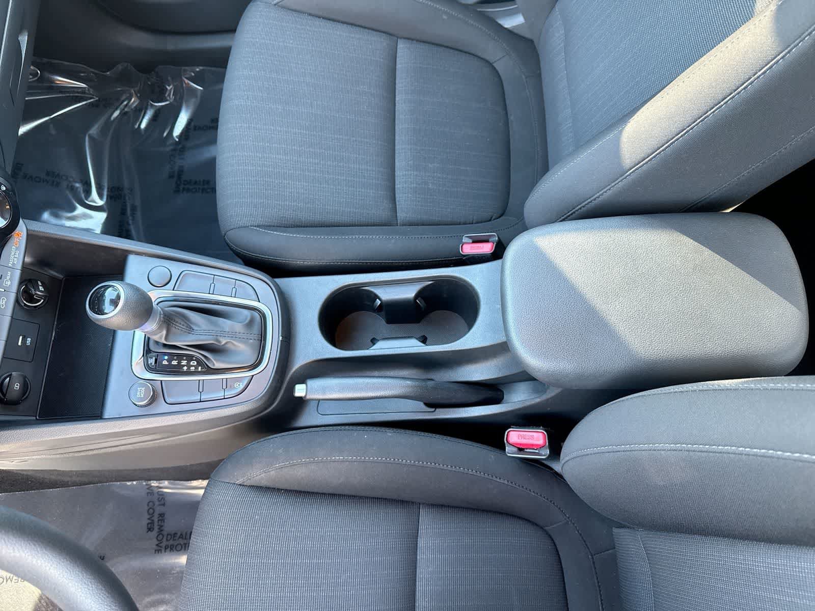 Used 2022 Hyundai Kona SEL FWD image 34
