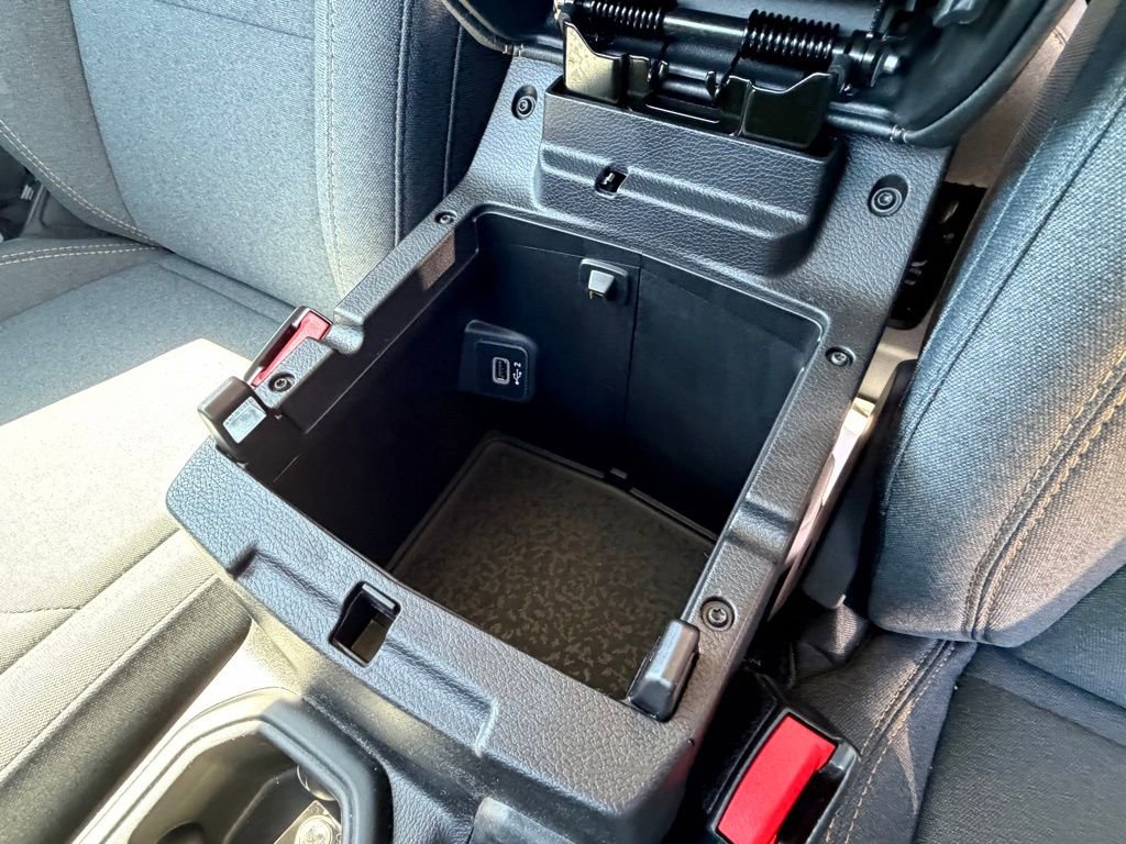 Certified 2025 Jeep Wrangler Unlimited Sahara image 28