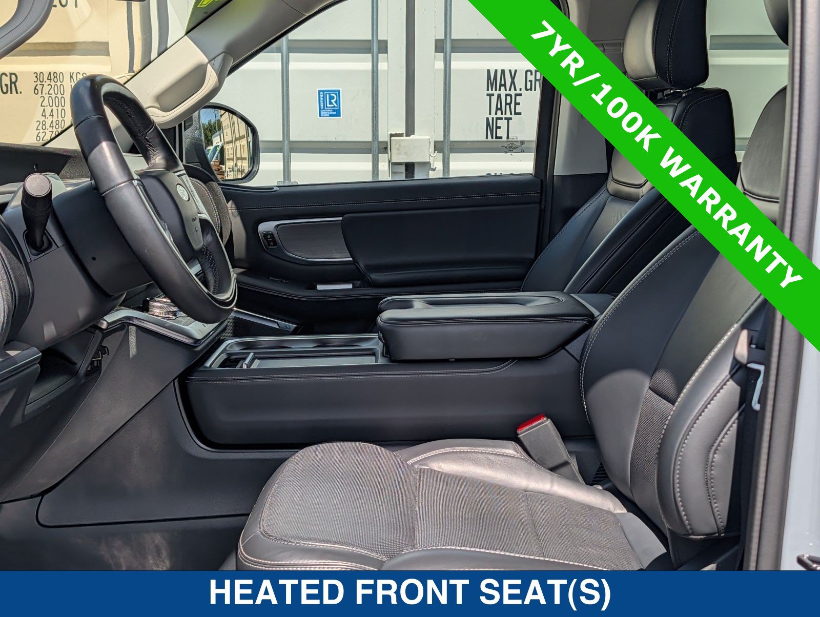 Certified 2025 Ford Expedition Max Platinum w/ Driver's Package AWD/4WD image 23