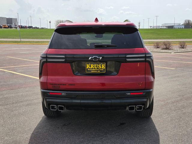 Used 2024 Chevrolet Traverse RS AWD/4WD image 4