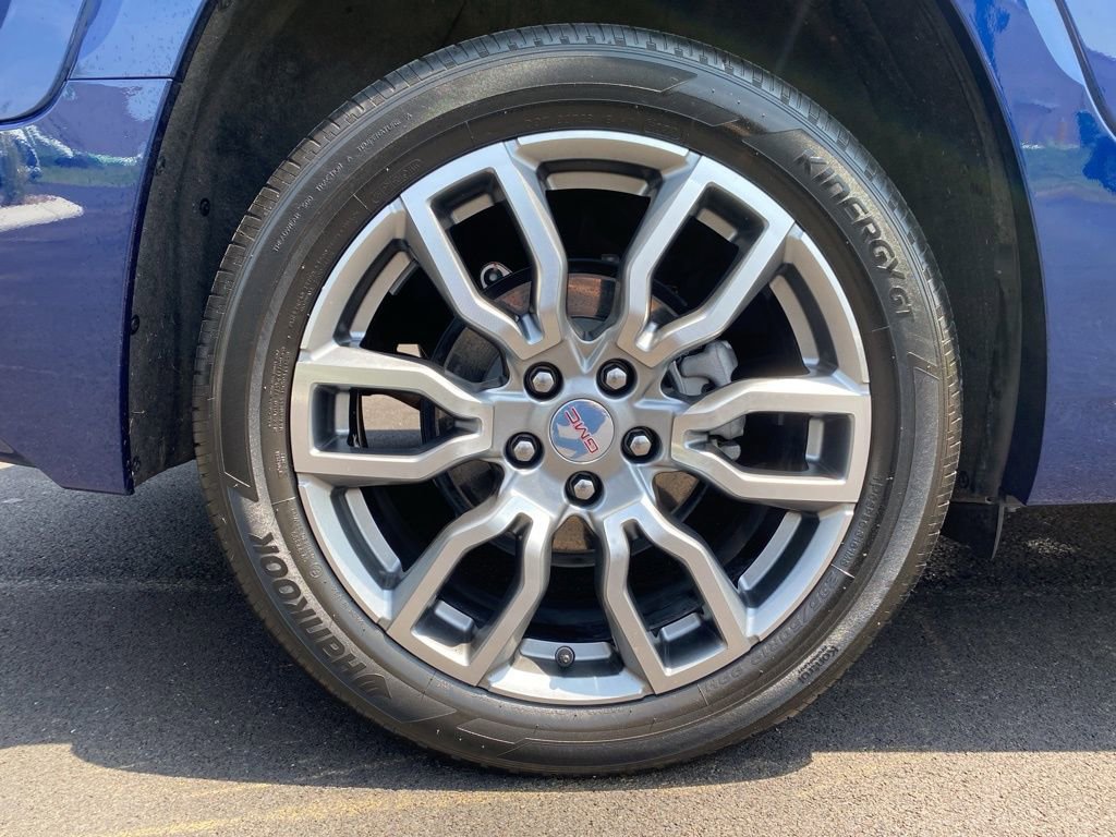 Used 2023 GMC Terrain Denali image 35