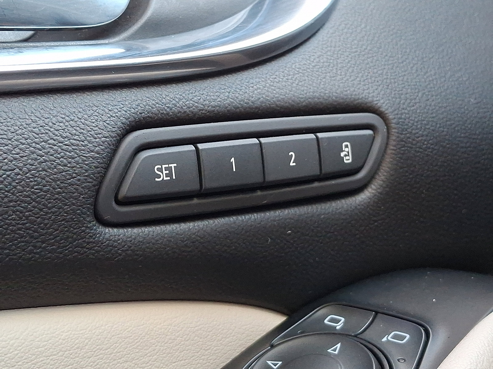 Certified 2023 Buick Enclave Premium w/ Experience Buick Package image 27