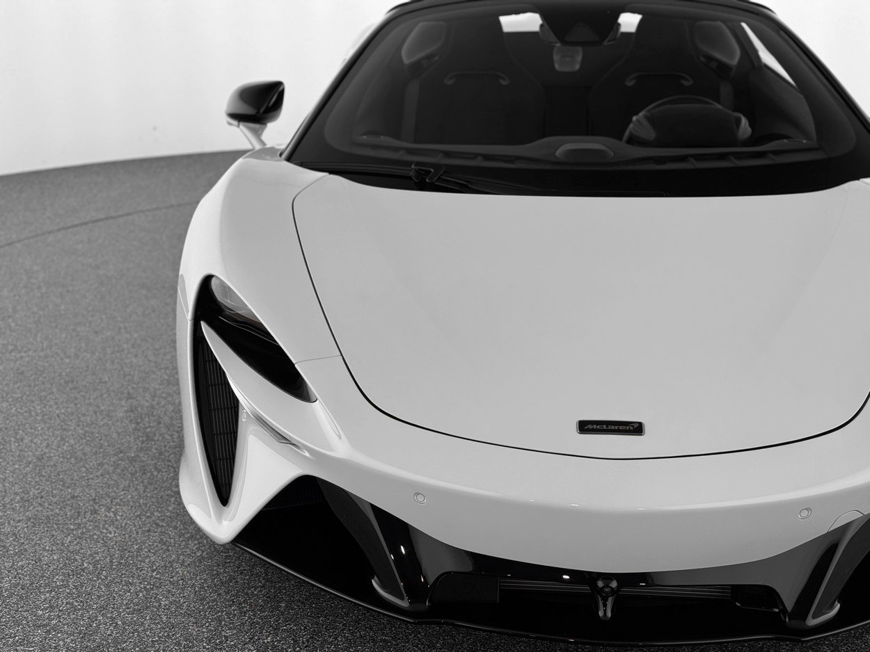 New 2026 McLaren Artura Spider image 36