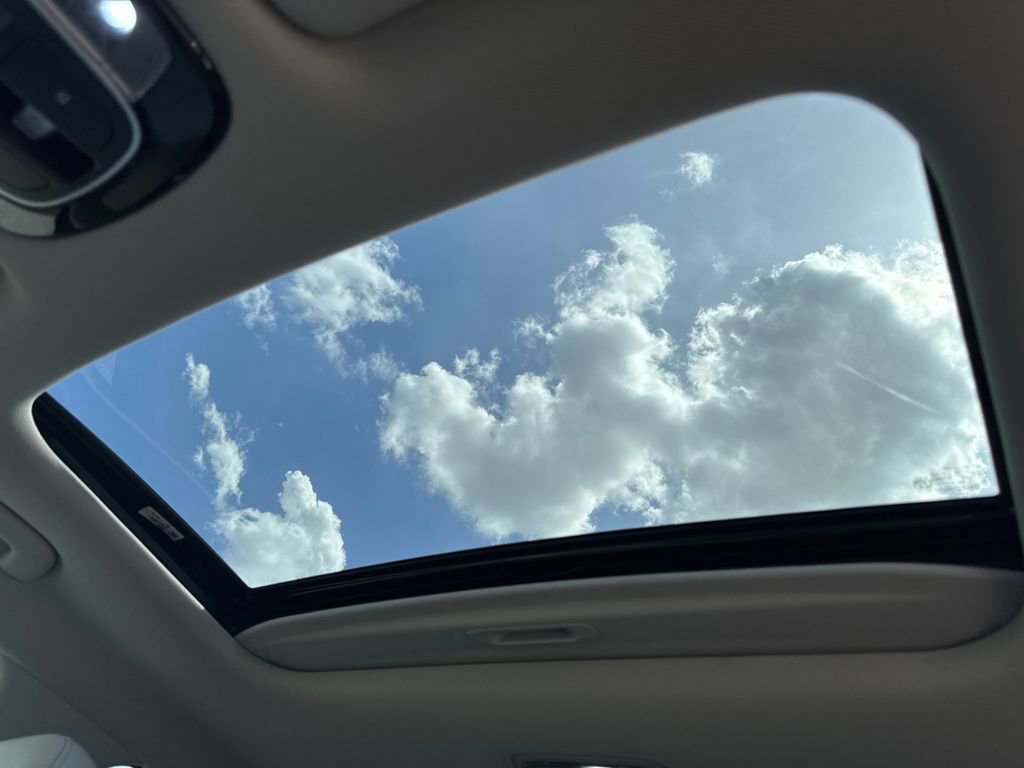 Certified 2025 Hyundai Tucson SEL FWD image 33