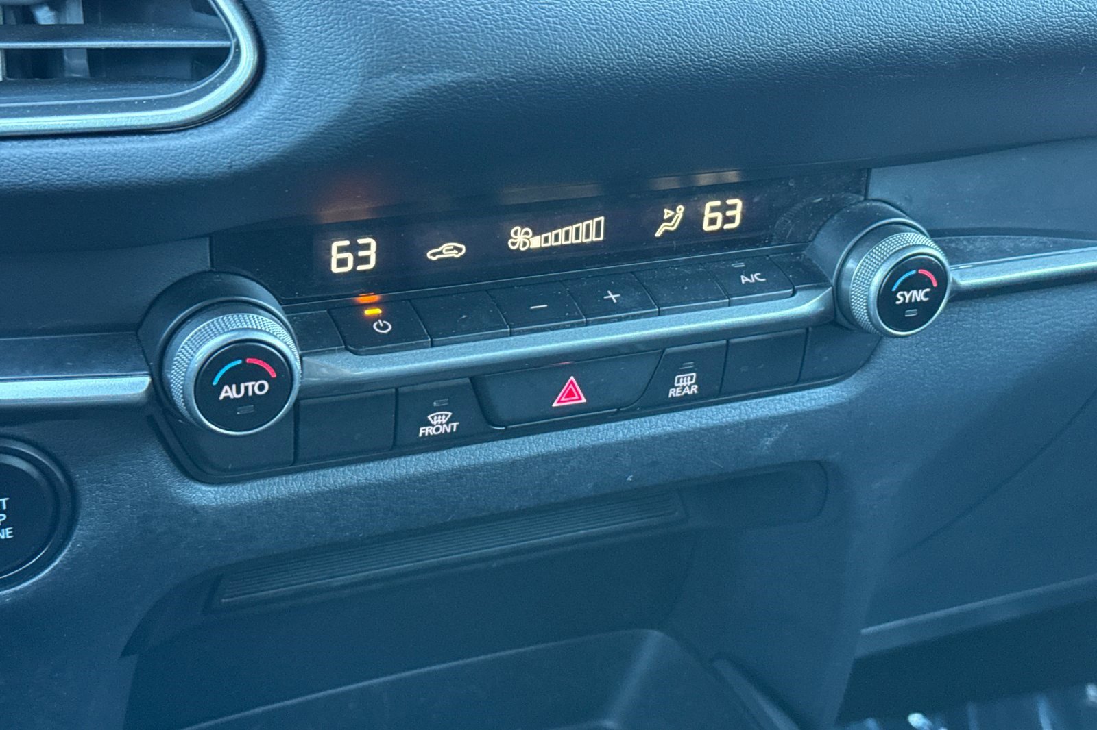 Used 2023 MAZDA CX-30 AWD 2.5 S w/ Select Package image 18