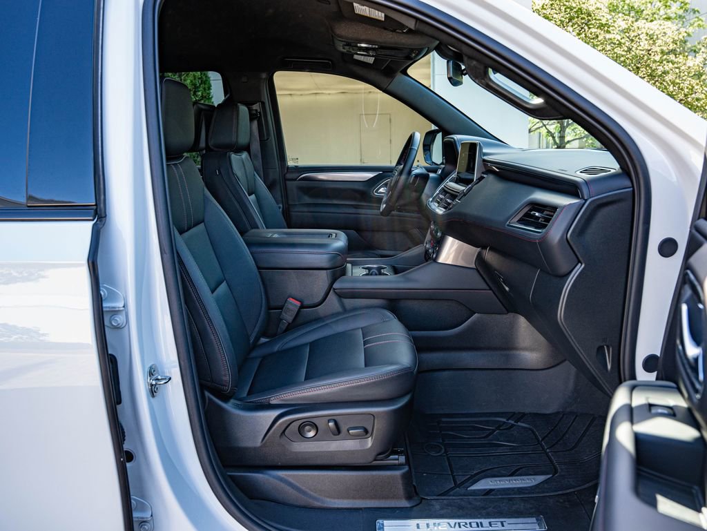 Used 2024 Chevrolet Tahoe RST w/ Sport Performance Package AWD/4WD image 38
