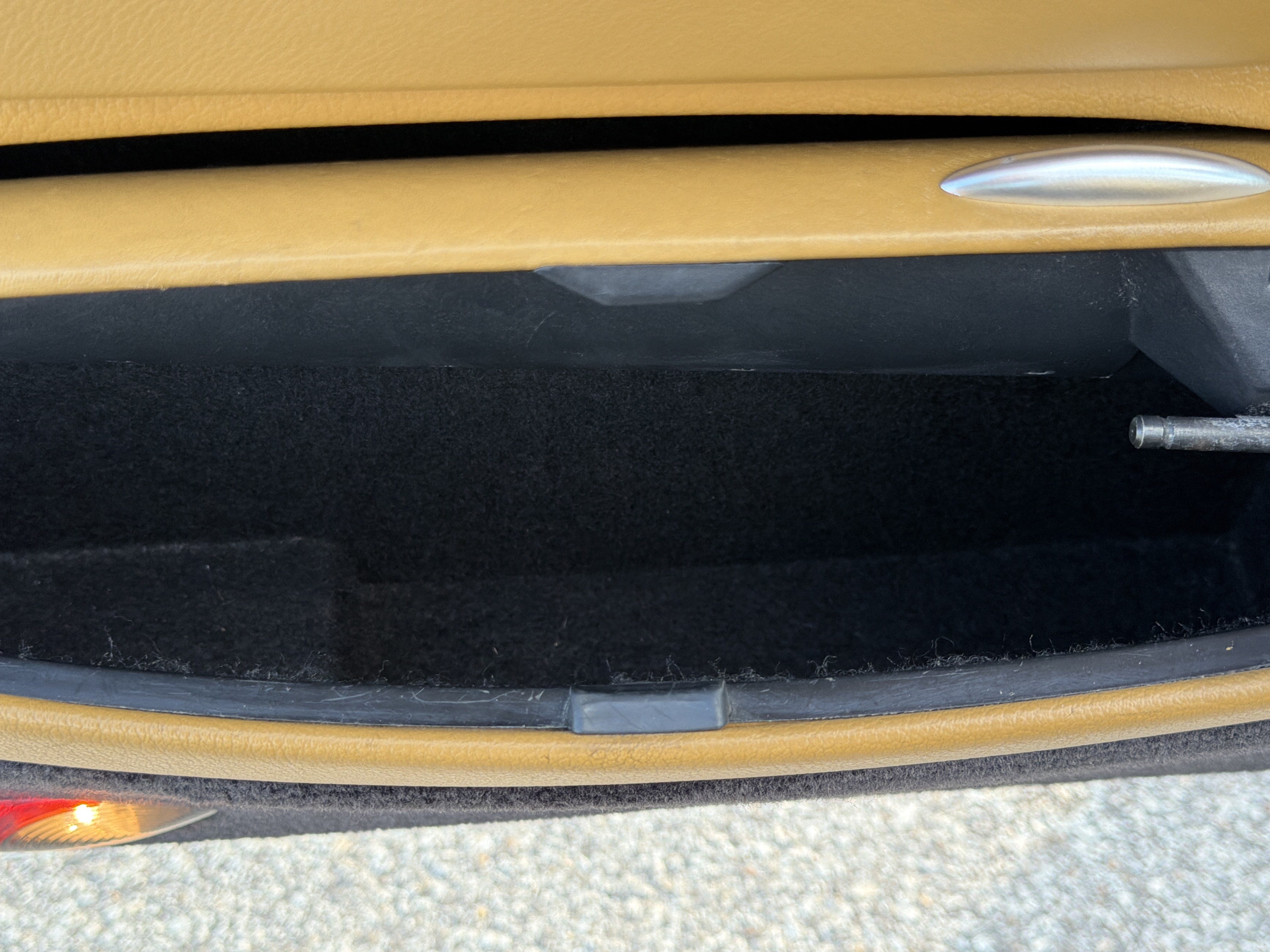Used 2000 Porsche 911 Carrera RWD image 27