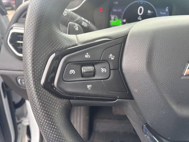 Used 2023 Chevrolet Bolt EUV LT w/ Driver Confidence Package image 14