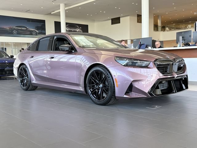 New 2027 BMW M5 w/ Carbon Package AWD/4WD image 3