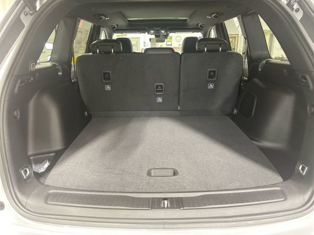 New 2026 Jeep Grand Cherokee Limited w/ Limited Altitude Package image 24