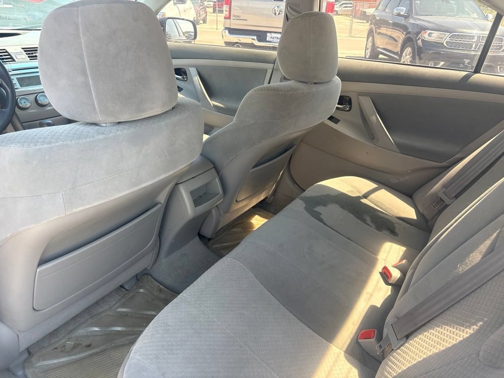 Used 2009 Toyota Camry LE FWD image 10