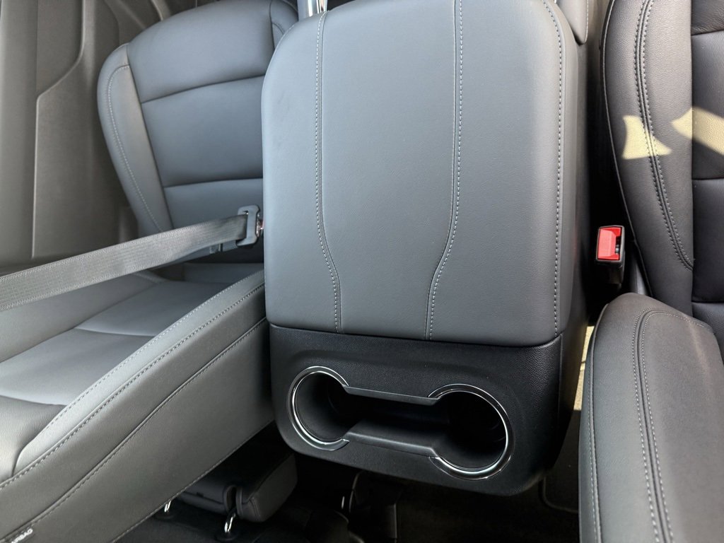 New 2026 Chevrolet Suburban LT w/ Comfort Package image 46