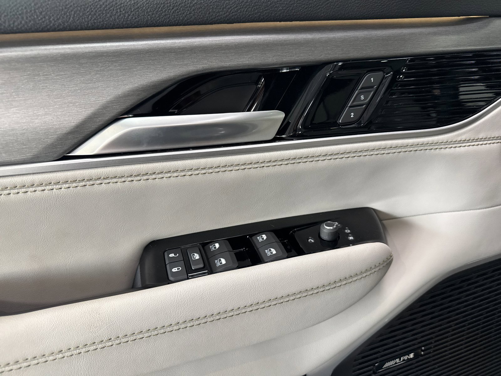 New 2025 Jeep Wagoneer Series II image 11