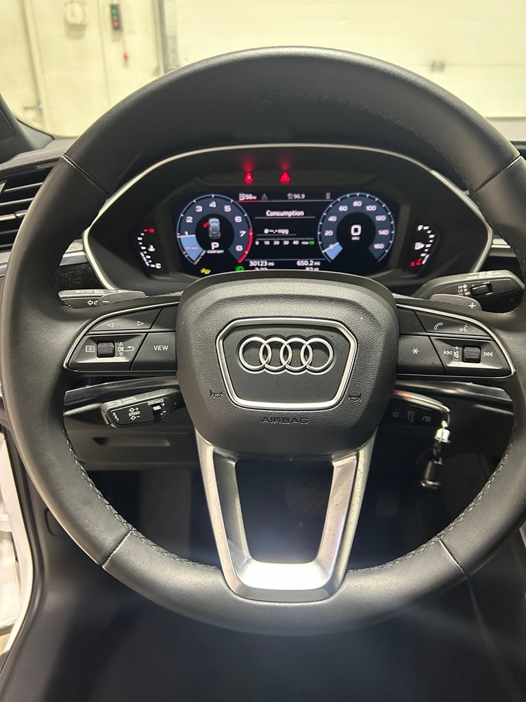 Used 2025 Audi Q3 2.0T Premium AWD/4WD image 14