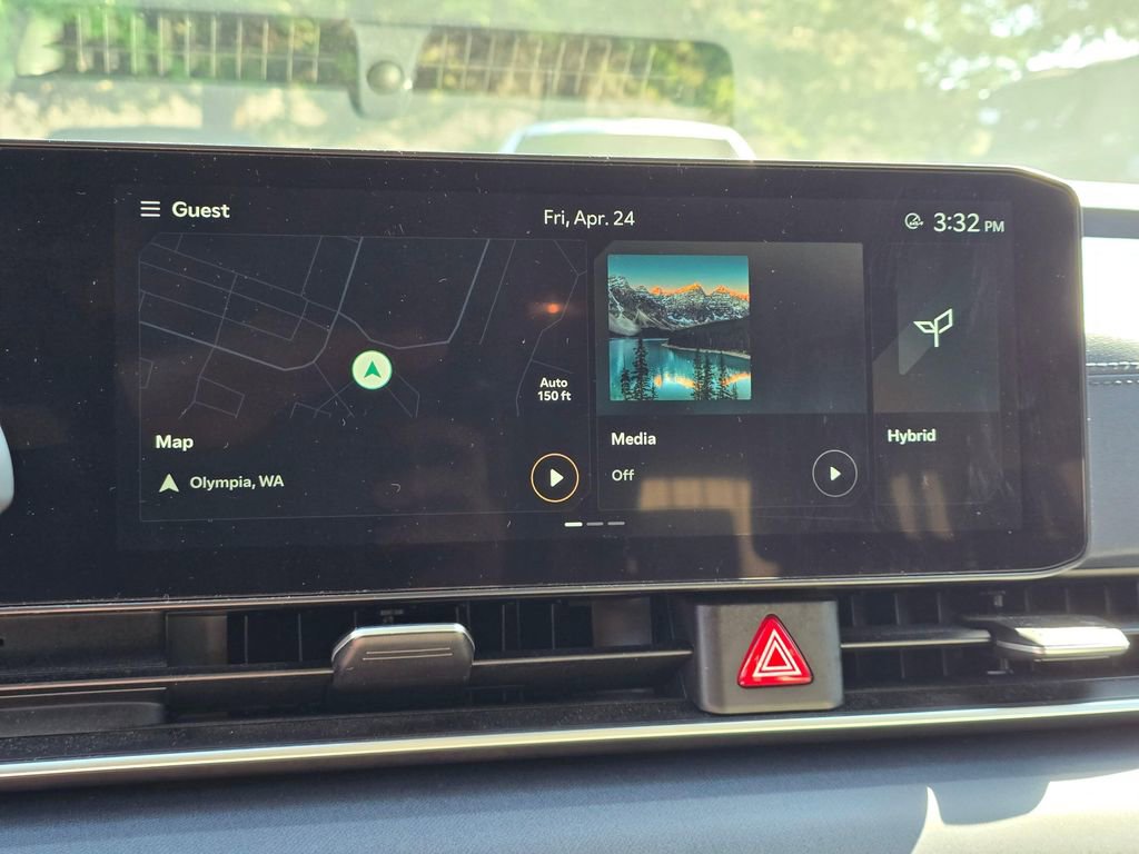 Certified 2025 Kia Carnival EX FWD image 20